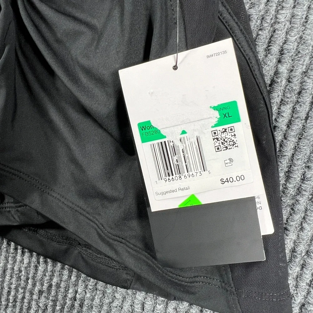 Nike tank top